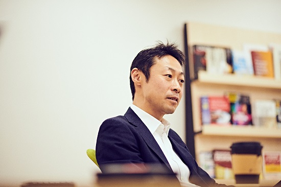 株式会社エクスチェンジコーポレーション 代表取締役社長兼 CEO 杉江陸さん富士銀行（現みずほ FG）に入行後、アクセンチュアおよび GE コンシューマーファイナンスジャパンを経て、新生フィナンシャル代表取締役社長兼 CEO および新生銀行常務執行役員等を歴任。