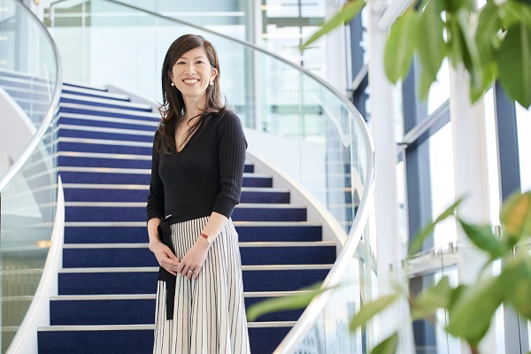 デル株式会社 コンシューマー＆スモールビジネス マーケティング統括本部 部長 横塚知子さん