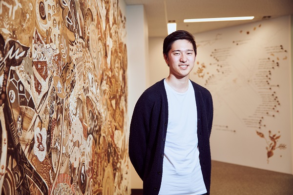 オイシックス・ラ・大地株式会社 CXO（Chief Experience Officer）兼OisixEC 事業本部 副本部長 白石夏輝さん