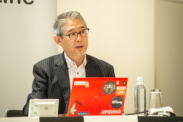 イーリスコミュニケーションズ株式会社　Co-Founder / エグゼクティブ プロデューサー 鈴木睦夫氏