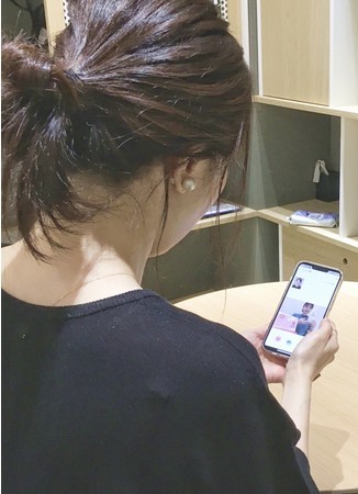ビデオ電話接客イメージ