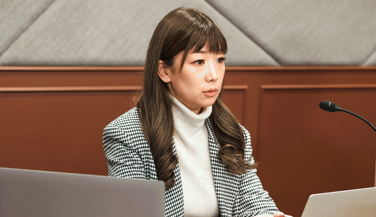 上村氏