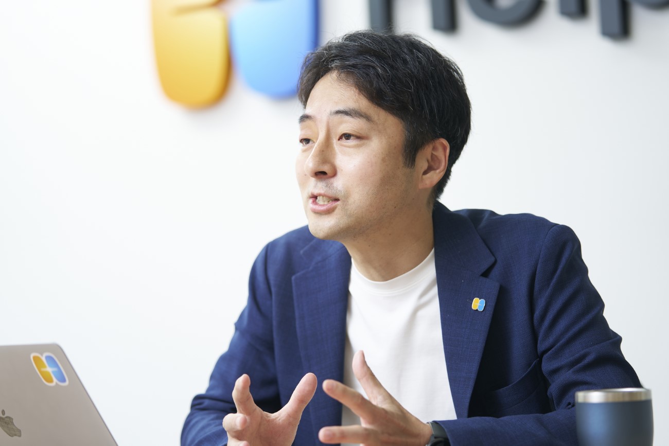 株式会社Helpfeel　代表取締役CEO　洛西一周氏