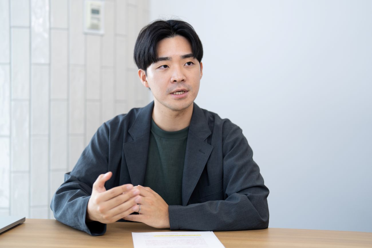 画像を説明するテキストなくても可