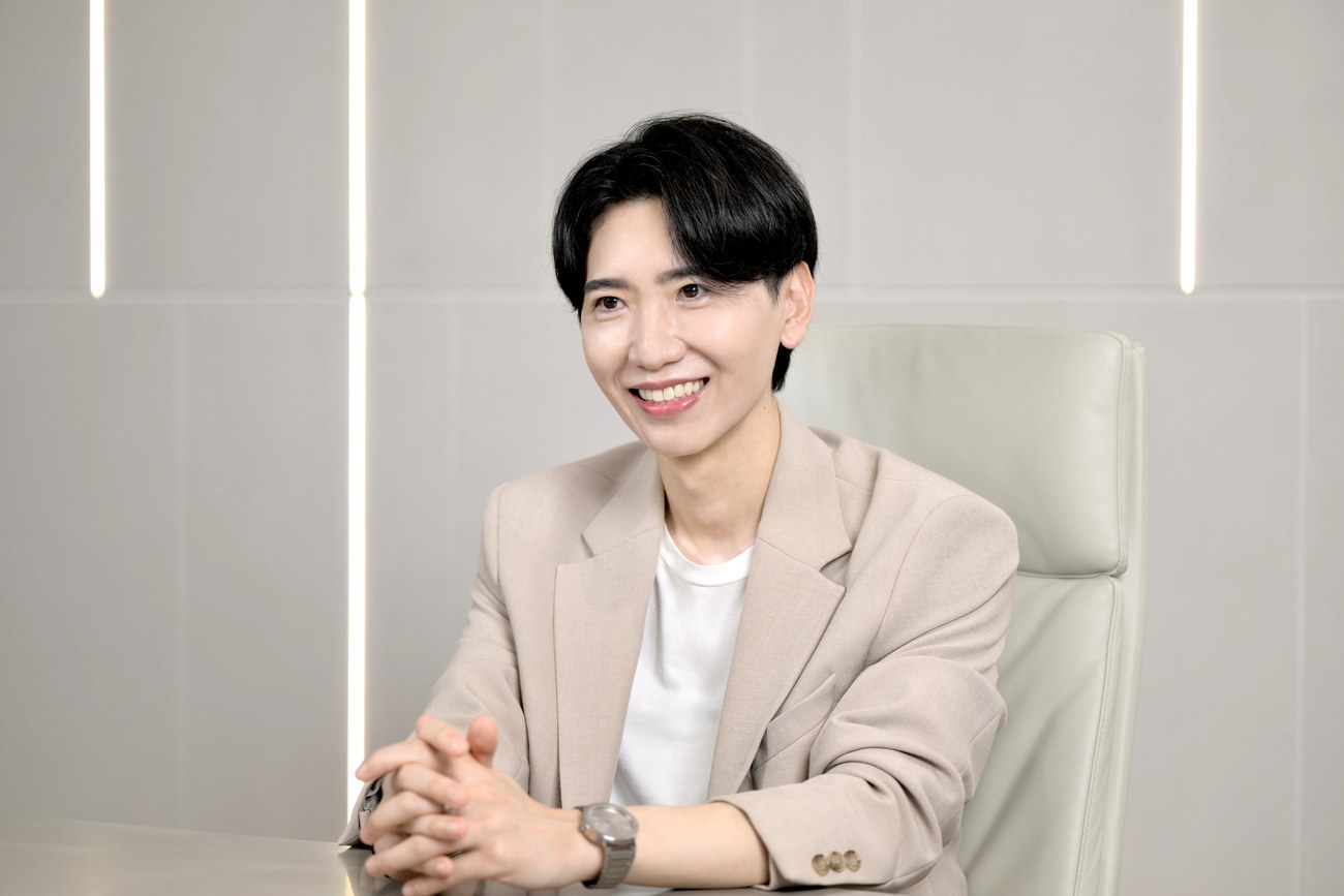 インタビューに答えるAiロボティクス代表取締役社長・龍川誠氏