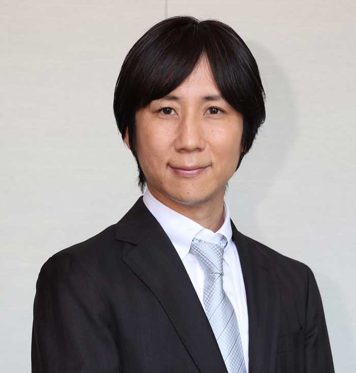 花王株式会社　ヘルスビューティケア事業部門 スキンケア事業部　小林 達郎氏2005年花王入社。セールス部門や、スキンケアブランドのキュレルとビオレ、ヘアケアカテゴリーのマーケティング担当を経験したのち、2023年にビオレのブランドマネジャーに就任。製品イノベーションを通じた社会課題解決型のマーケティング活動を推進。2026年より現職