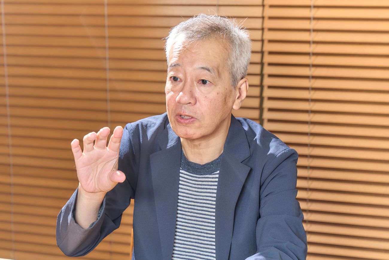 株式会社大伸社 代表取締役CXO／株式会社mct 代表取締役CEO　白根英昭氏：株式会社大伸社にて人間中心デザイン手法を専門とする部門のリーダーとして、ハーレー・マニング氏（元フォレスター・リサーチ）、ビジェイ・クーマー教授（IIT Institute of Design）など海外の第一線の専門家から最新の方法論を学び、国内企業への実装を推進。2014年の分社化により株式会社mct設立。CXビジョン策定、CXデザイン、組織変革支援を手がける