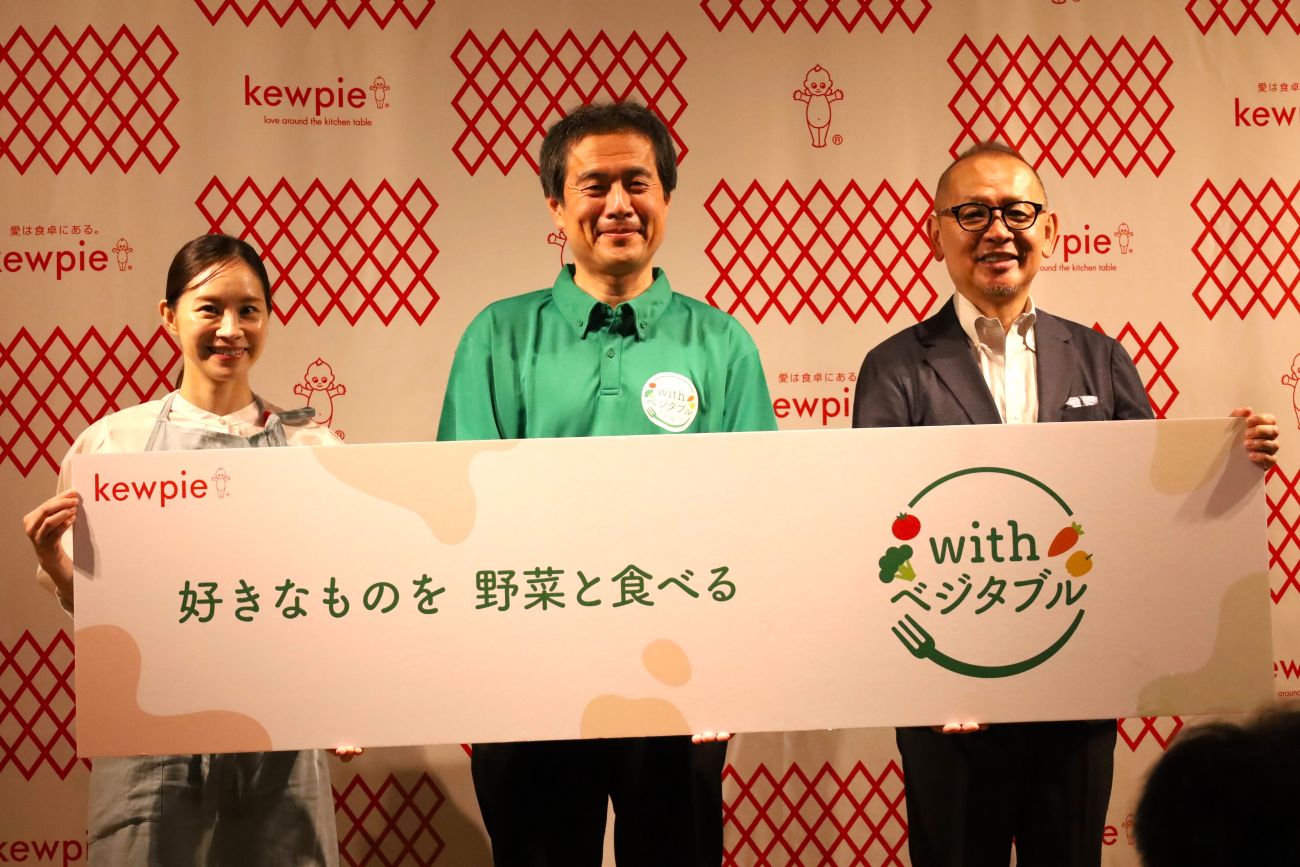 画像を説明するテキストなくても可