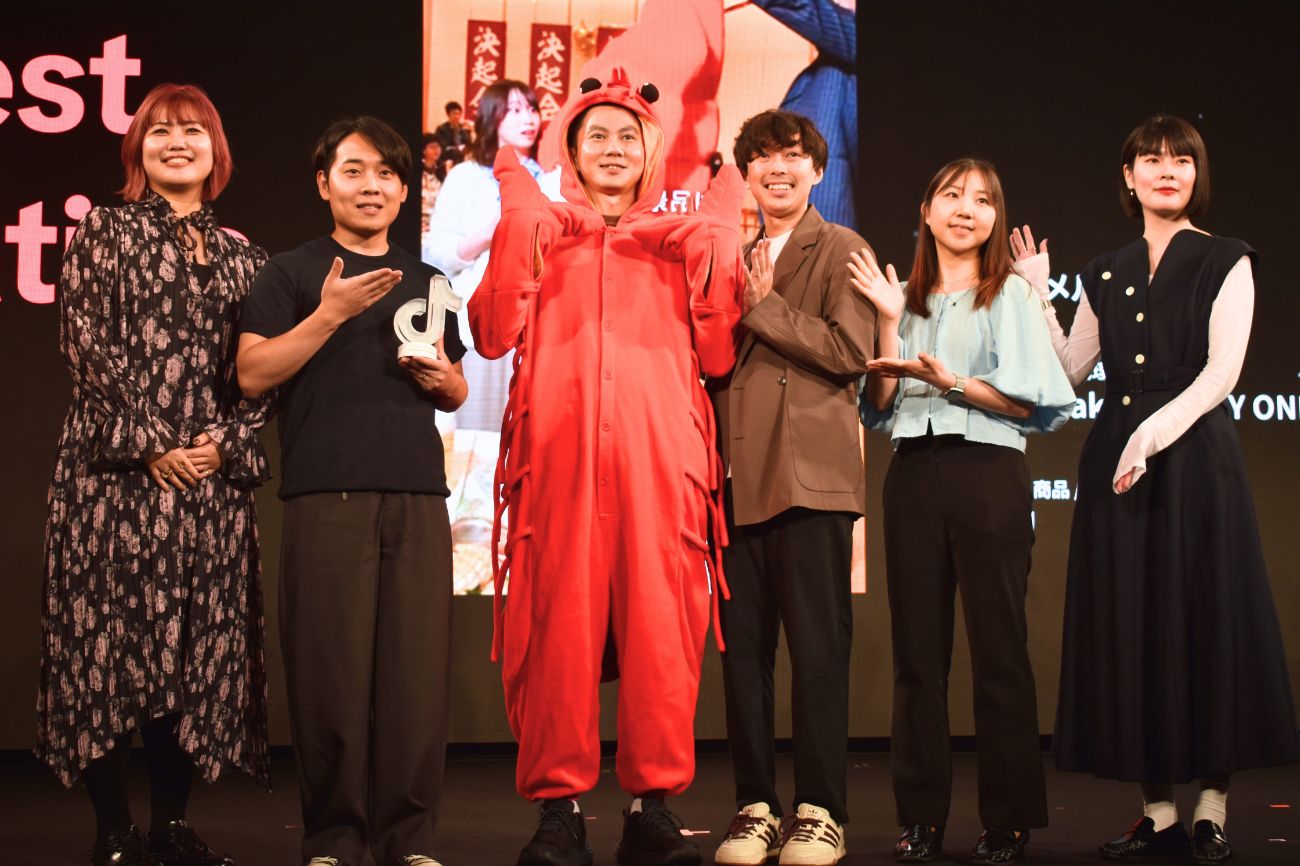 画像を説明するテキストなくても可